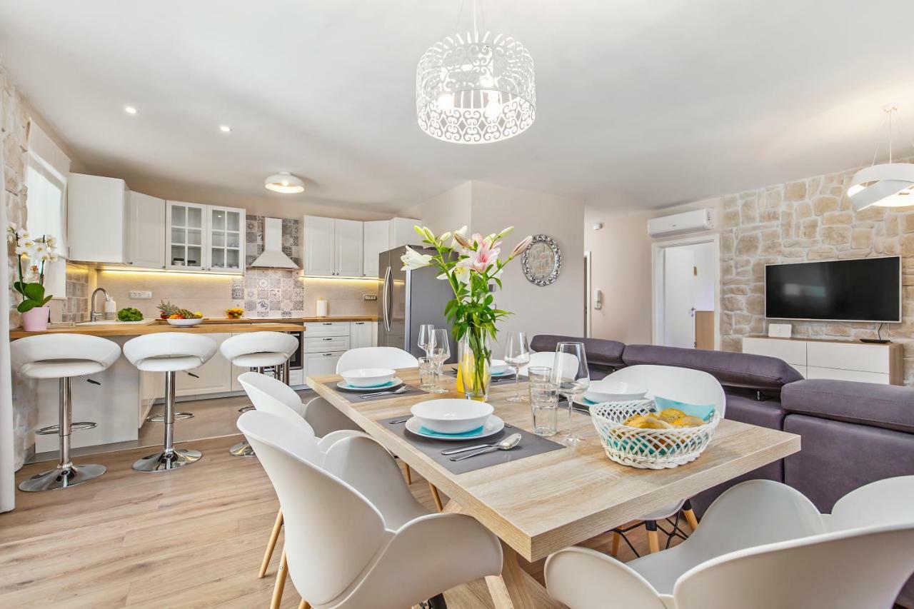 אופטיה Apartment Niki מראה חיצוני תמונה